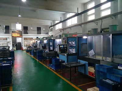 电枢轴全自动高频淬火机-- 无锡道尔自动化科技有限公司