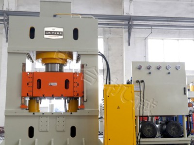 龙门框架导轨式液压机-- 山东滕州市中合锻压机床有限公司